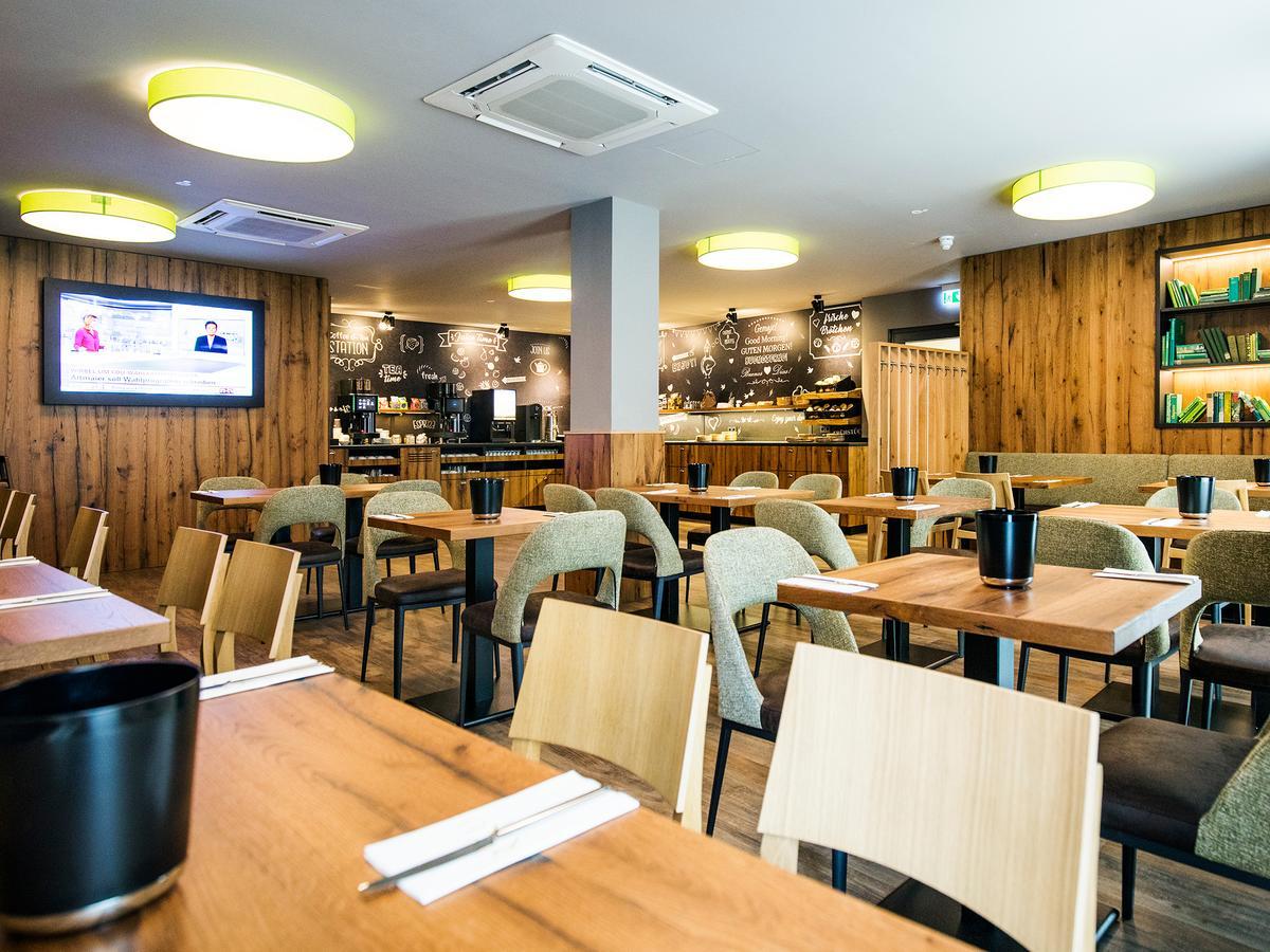 Riku Hotel Ulm Exterior photo