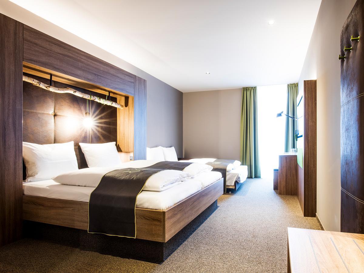Riku Hotel Ulm Exterior photo