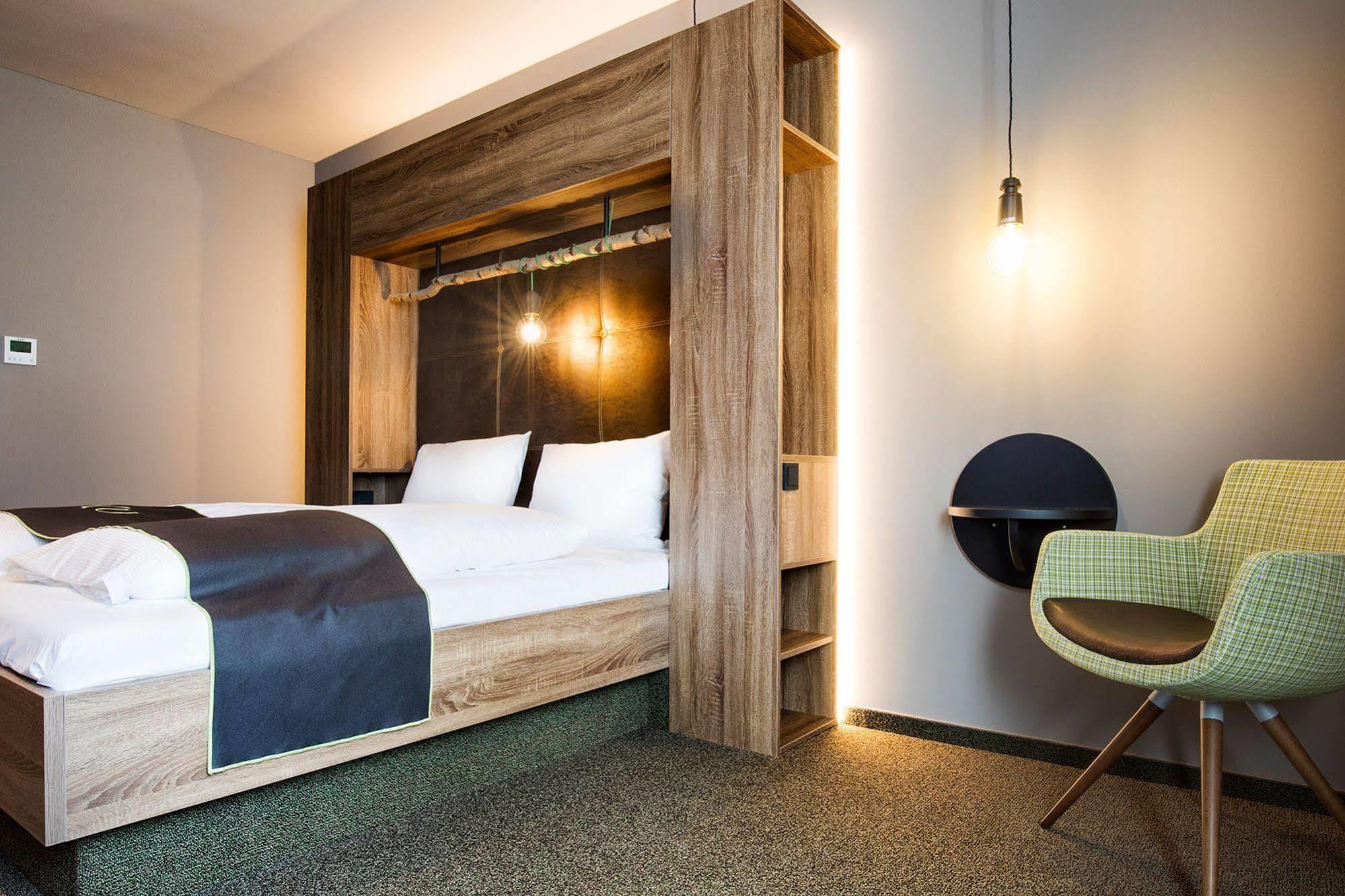 Riku Hotel Ulm Exterior photo